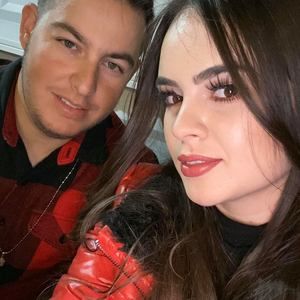 Meet your Posher, Ariadna elizabeth